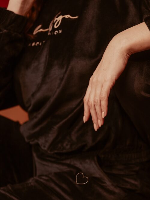 Komplet welurowy dziecięcy Mom&Kid-Logo czarny