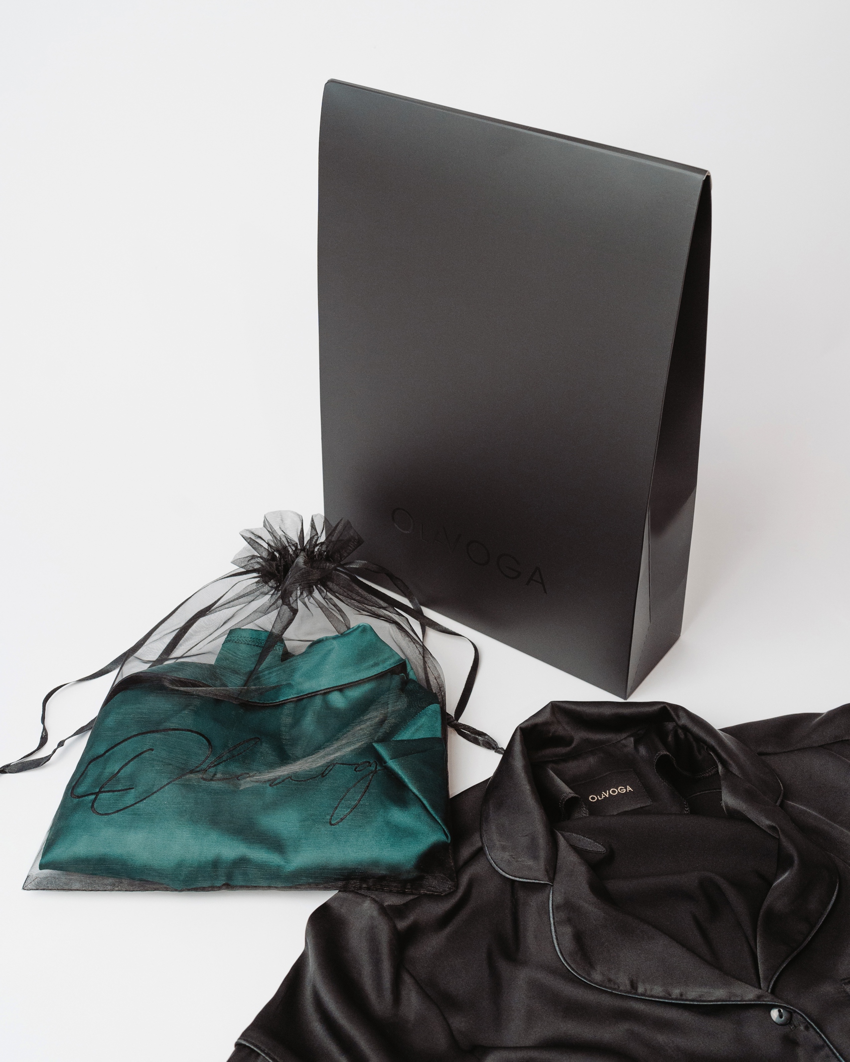 Piżama satynowa Ola Voga Good Night butelkowa zieleń