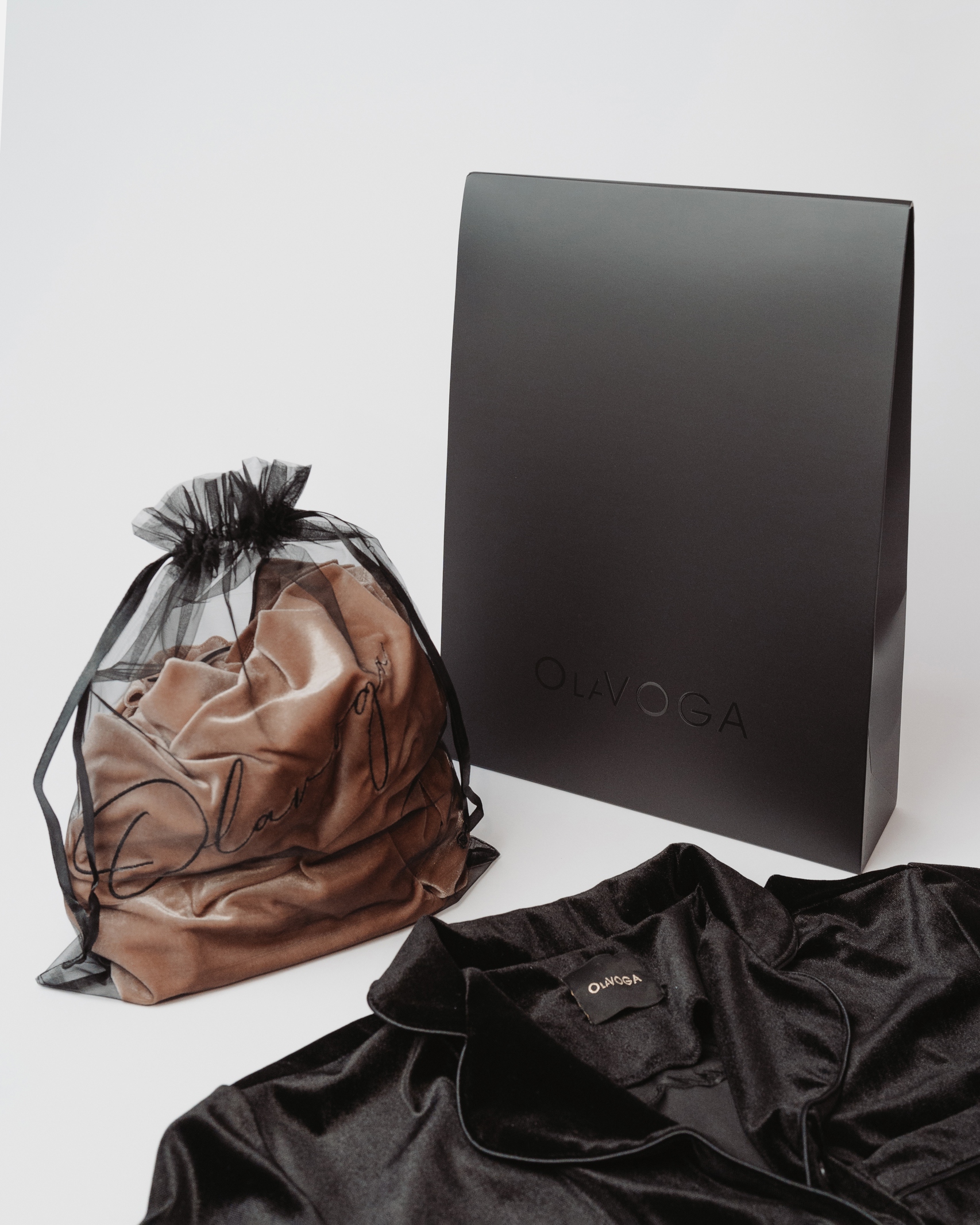 Piżama aksamitna Good Morning Ola Voga czarna Piżama aksamitna Good Morning Ola Voga czarna