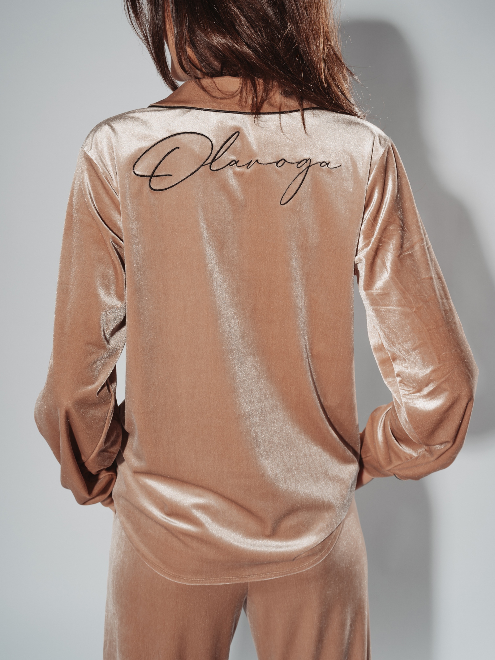 Piżama welurowa Velvet Dream Ola Voga beżowa Piżama welurowa Velvet Dream Ola Voga beżowa