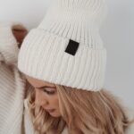 Czapka wywijana Ola Voga Warm Autumn ecru