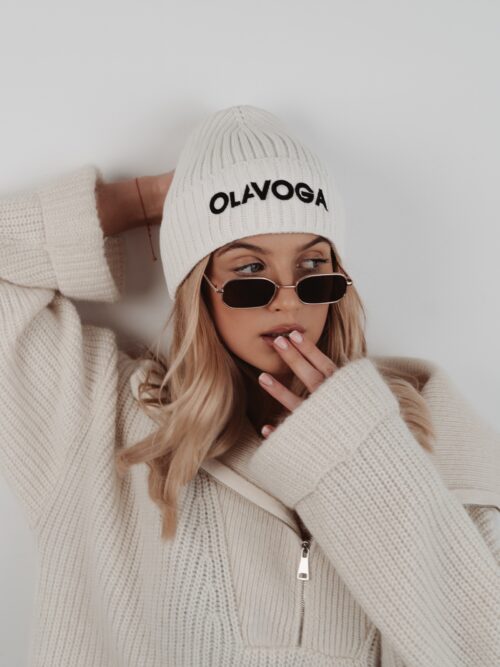 Czapka damska bawełniana OlaVoga Letters ecru