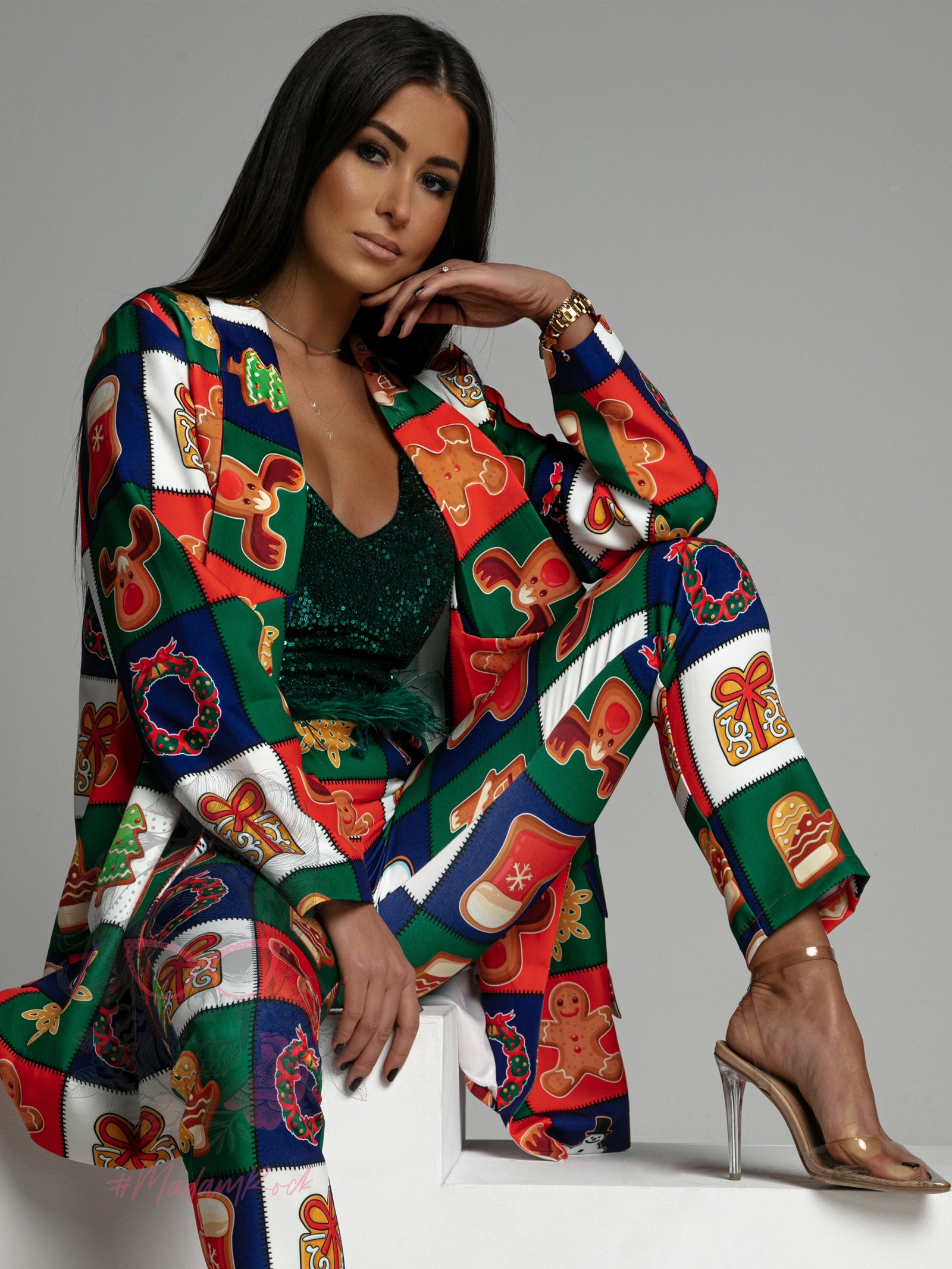 Garnitur świąteczny MC Ciastek kolorowy Garnitur świąteczny MC Ciastek kolorowy