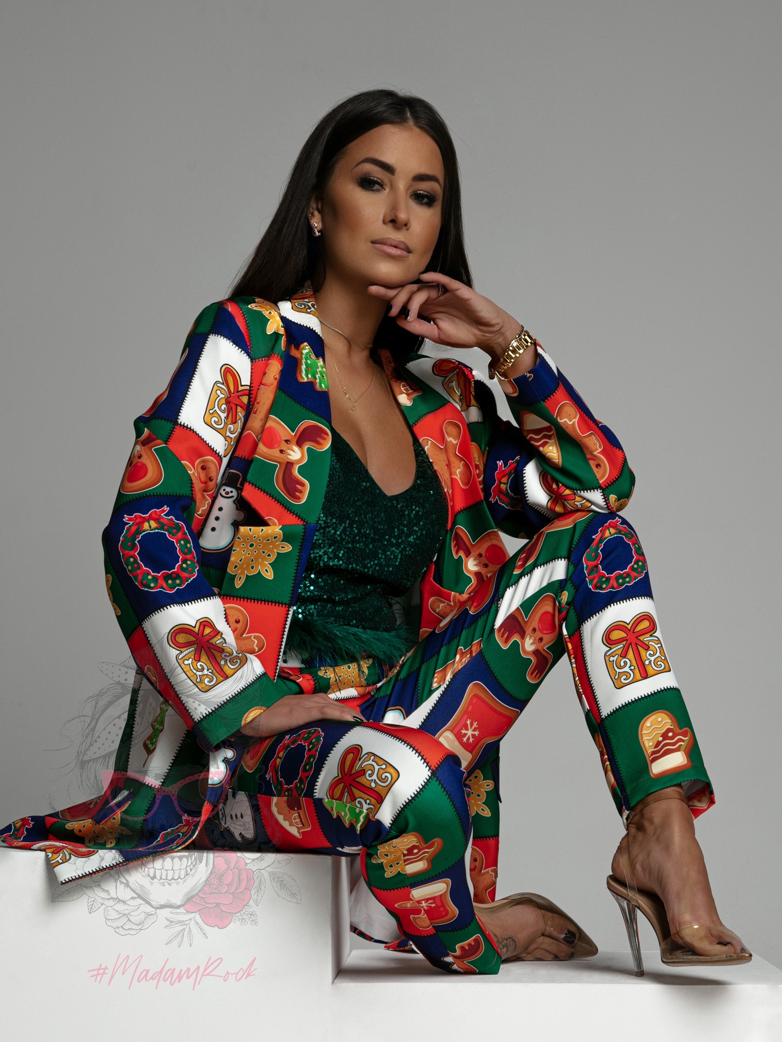 Garnitur świąteczny MC Ciastek kolorowy Garnitur świąteczny MC Ciastek kolorowy