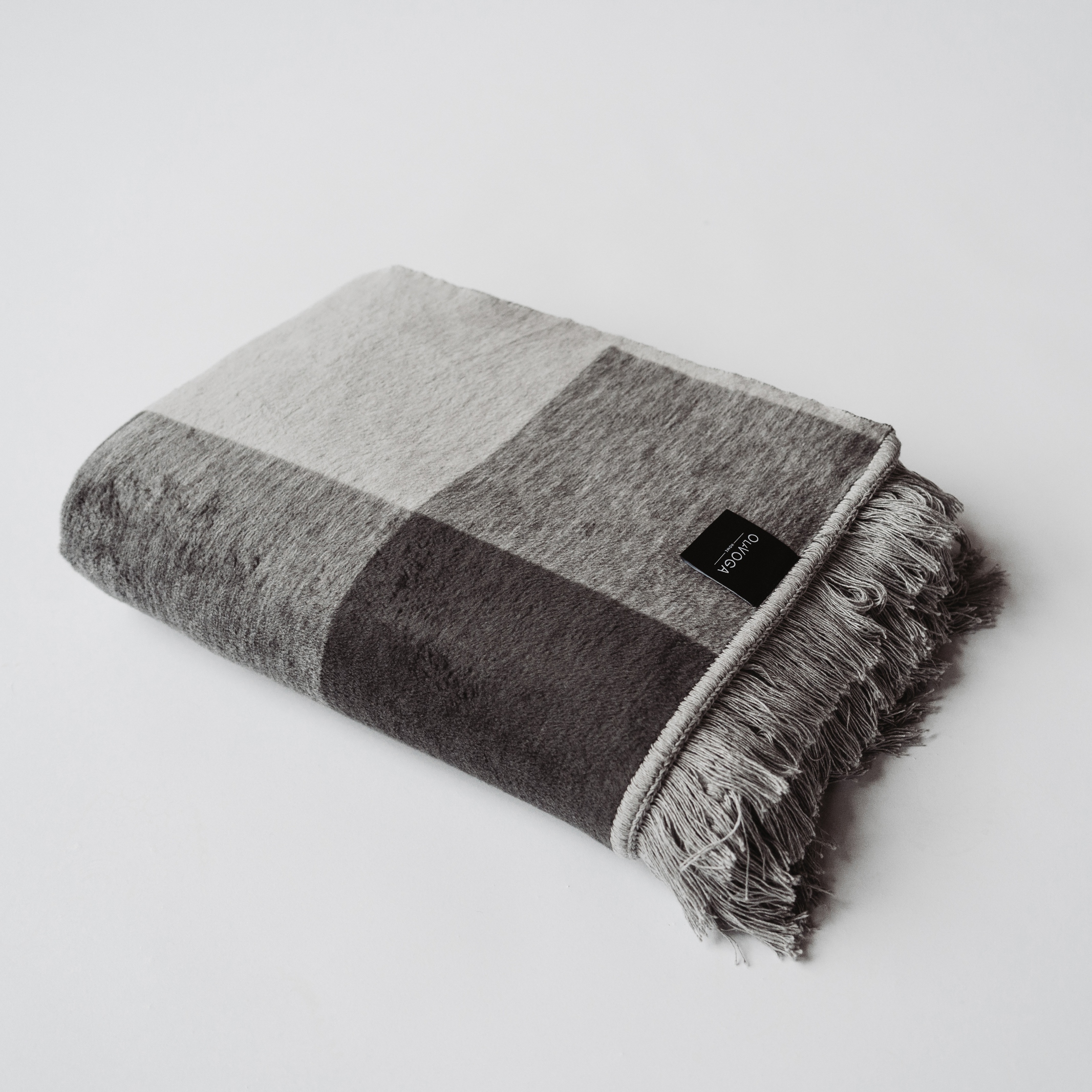 Koc w kratkę London Ola Voga szary 150x200cm