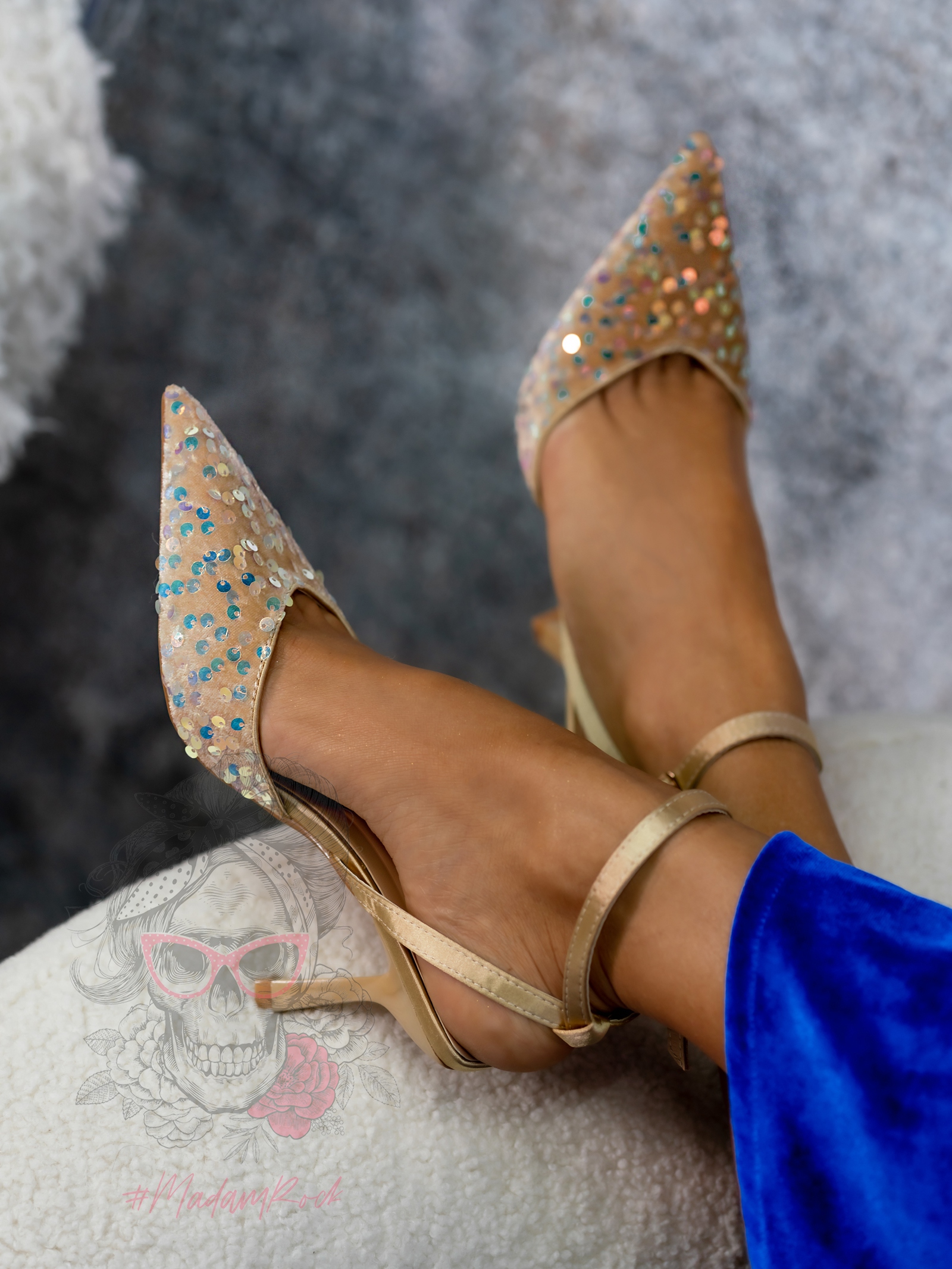 Czółenka cekinowe Madam Felon beżowe opalizujące Czółenka cekinowe Madam Felon beżowe opalizujące