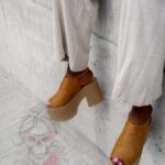 Sandały koturny Madam Scapade karmelowe