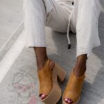 Sandały koturny Madam Scapade karmelowe