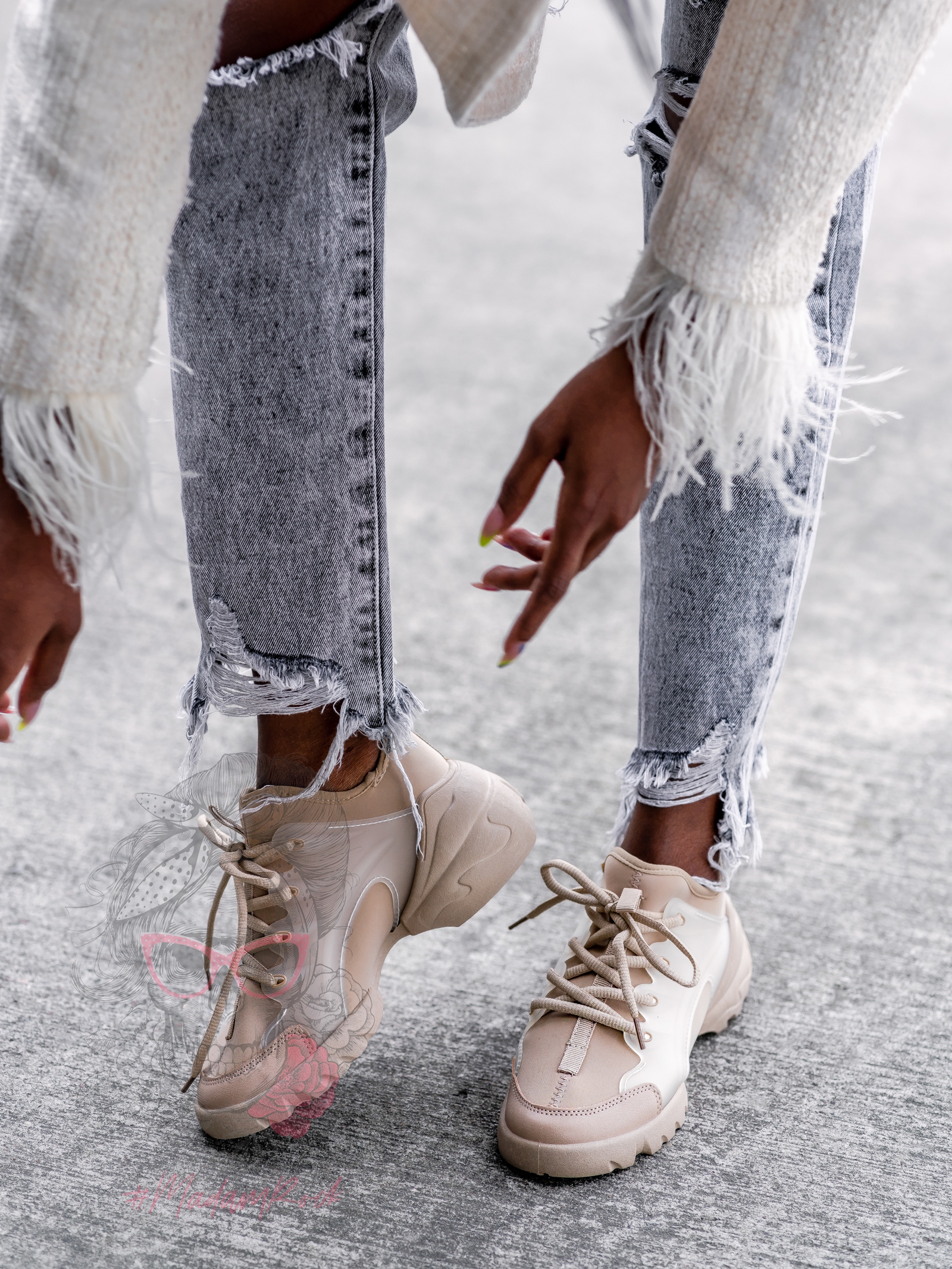 Buty sportowe Madam Elsz beżowe