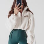 Bluza krótka Mila Ola Voga ecru