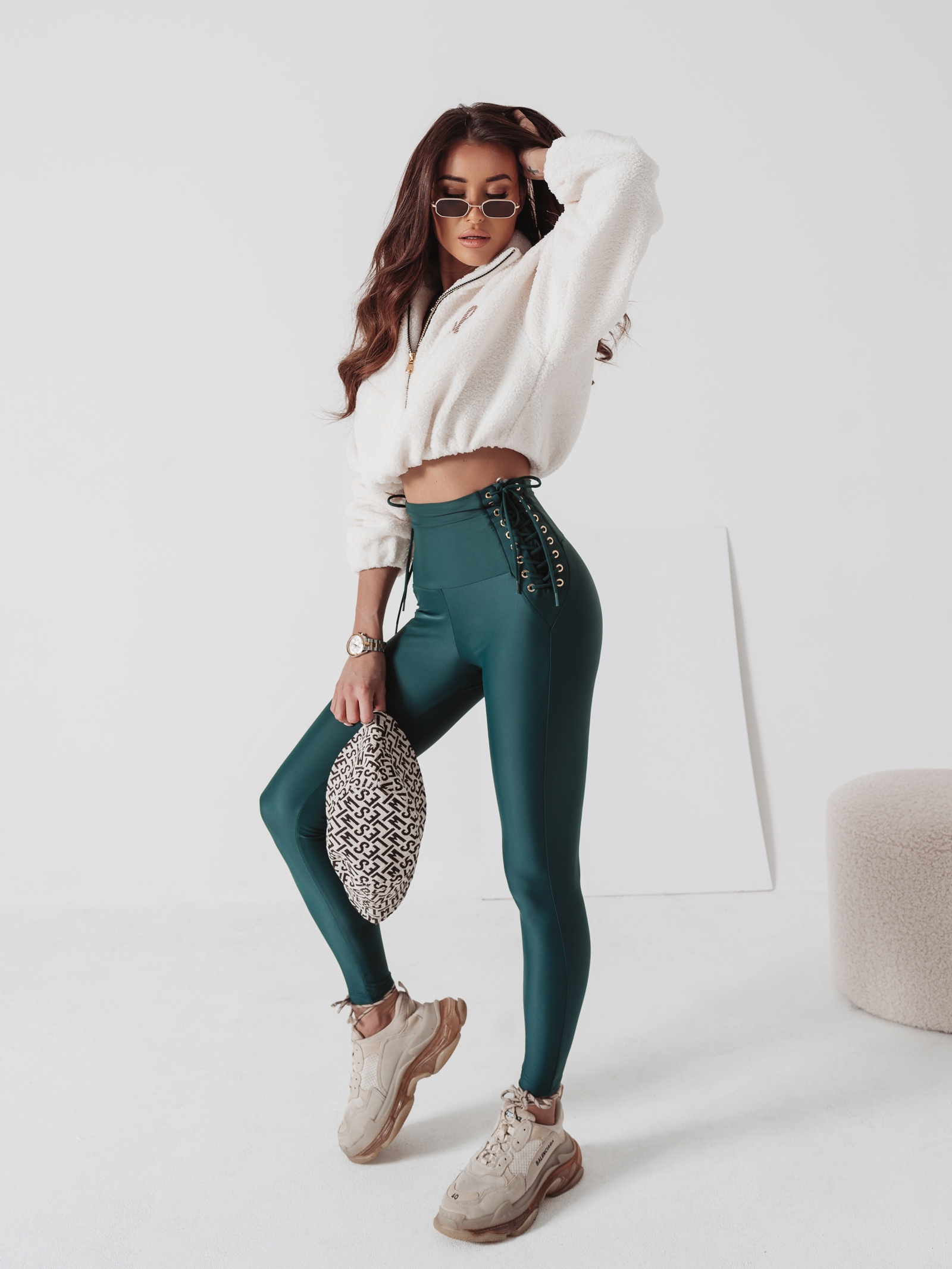 Bluza krótka Mila Ola Voga ecru Bluza krótka Mila Ola Voga ecru