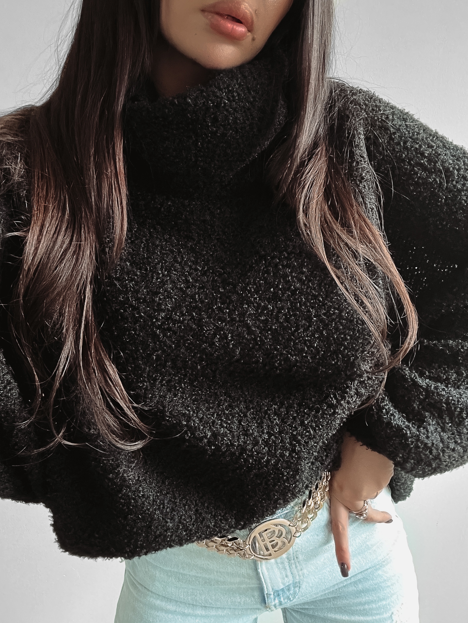 Sweter z wywijanym golfem Gerda Ola Voga czarny Sweter z wywijanym golfem Gerda Ola Voga czarny