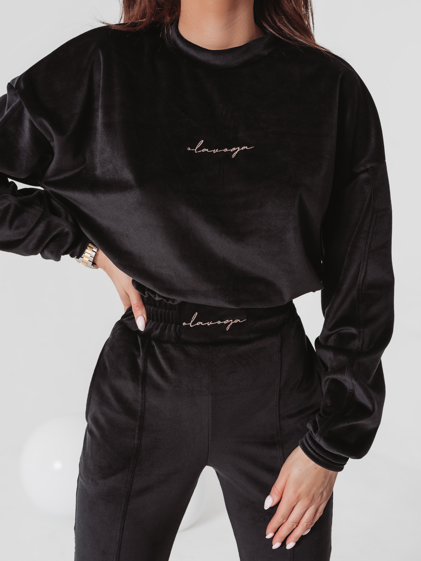 Komplet welurowy Kaylie Ola Voga czarny Komplet welurowy Kaylie Ola Voga czarny