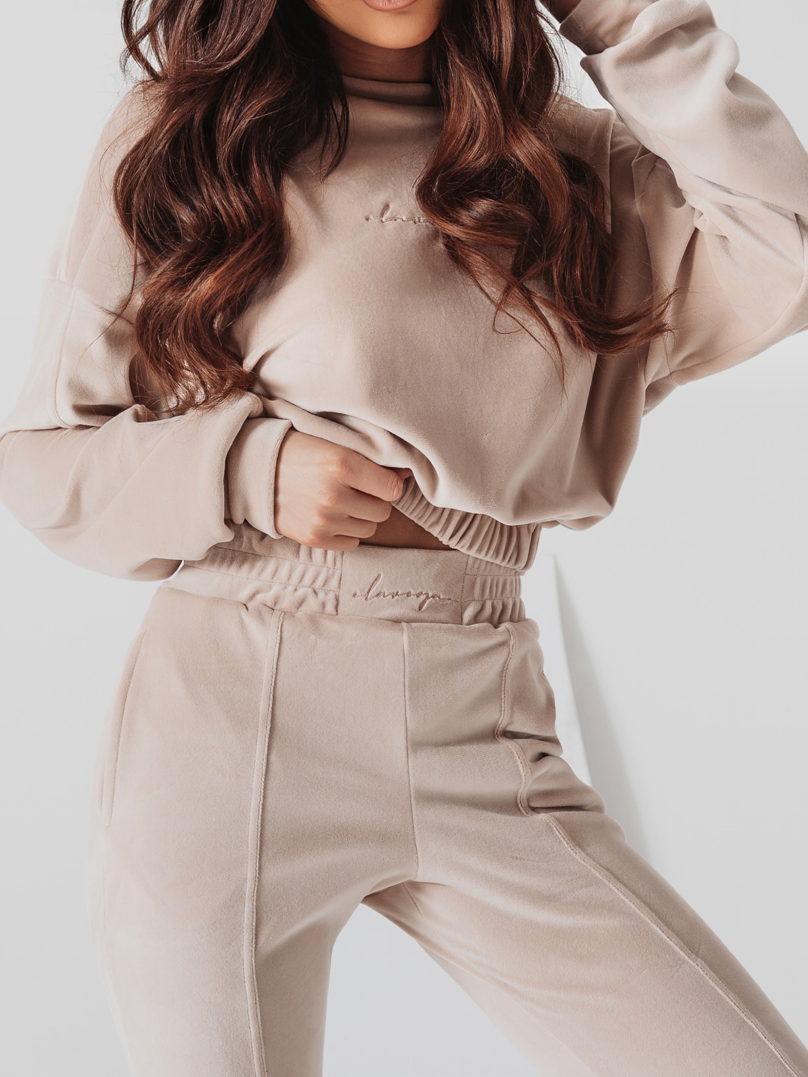 Komplet welurowy Kaylie Ola Voga beżowy