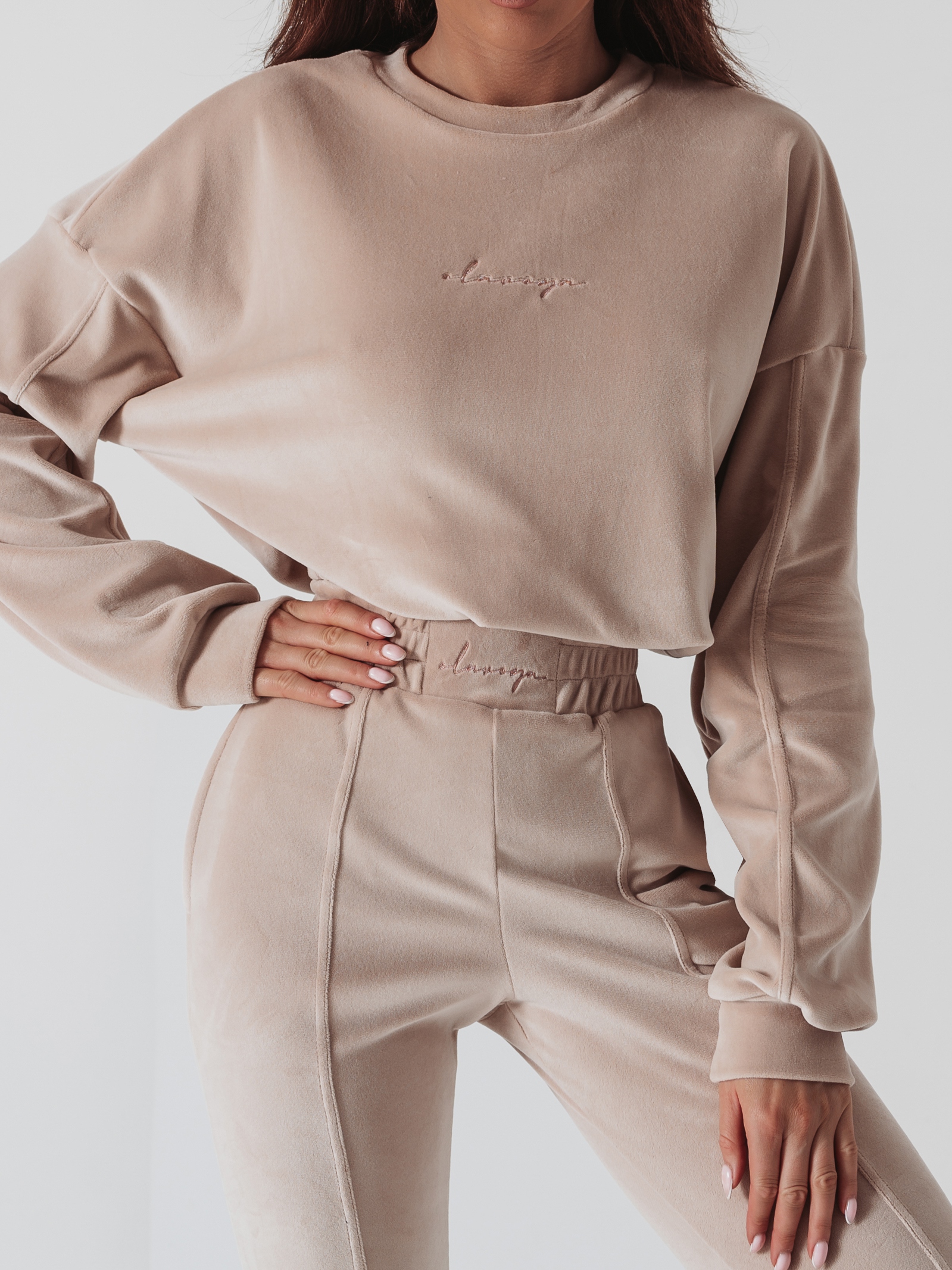 Komplet welurowy Kaylie Ola Voga beżowy