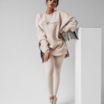 Bluza oversize z frędzlami Penny Ola Voga beżowa