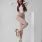 Legginsy elastyczne Della Ola Voga beżowe