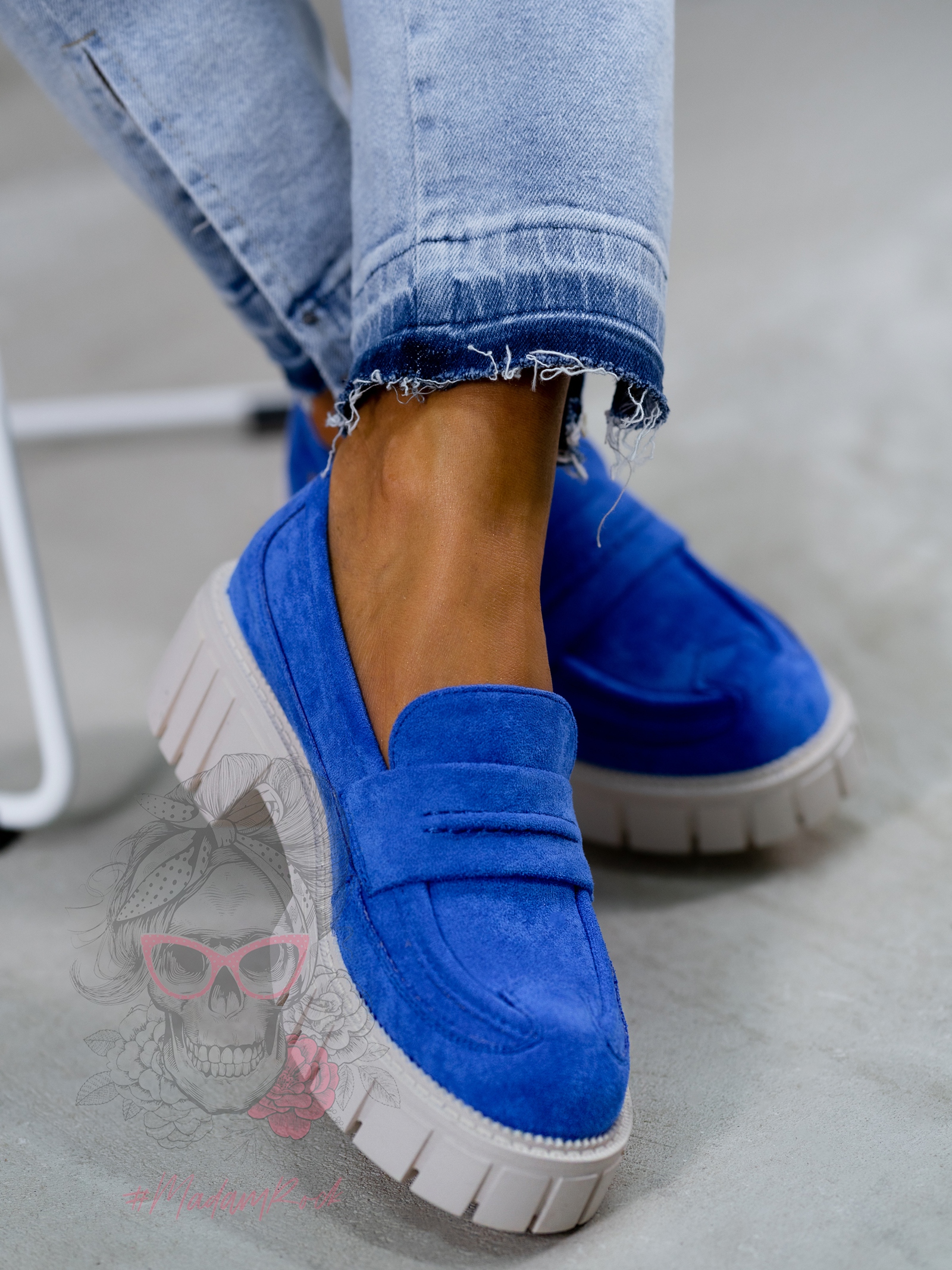 -wyprzedane-Mokasyny zamszowe Madam Fekes chabrowe