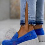 -wyprzedane-Mokasyny zamszowe Madam Fekes chabrowe