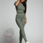 Komplet prążkowany Clara Ola Voga khaki