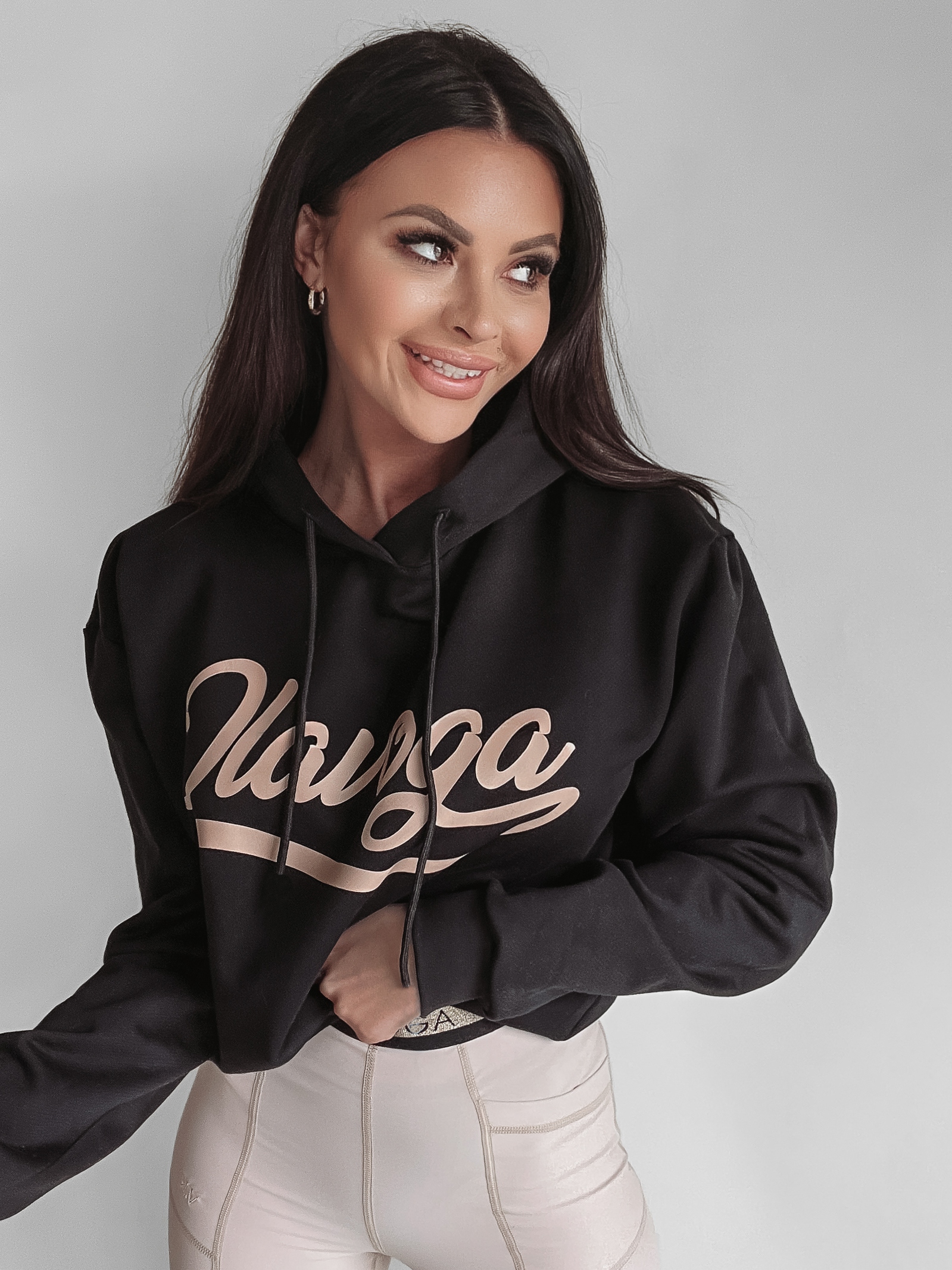 Bluza z kapturem Inga Ola Voga czarna