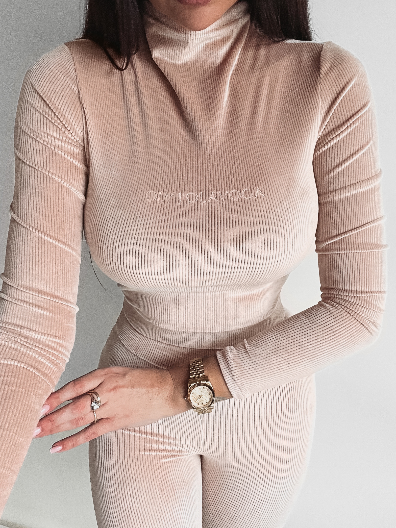 Komplet welurowy Anaya Ola Voga beżowy