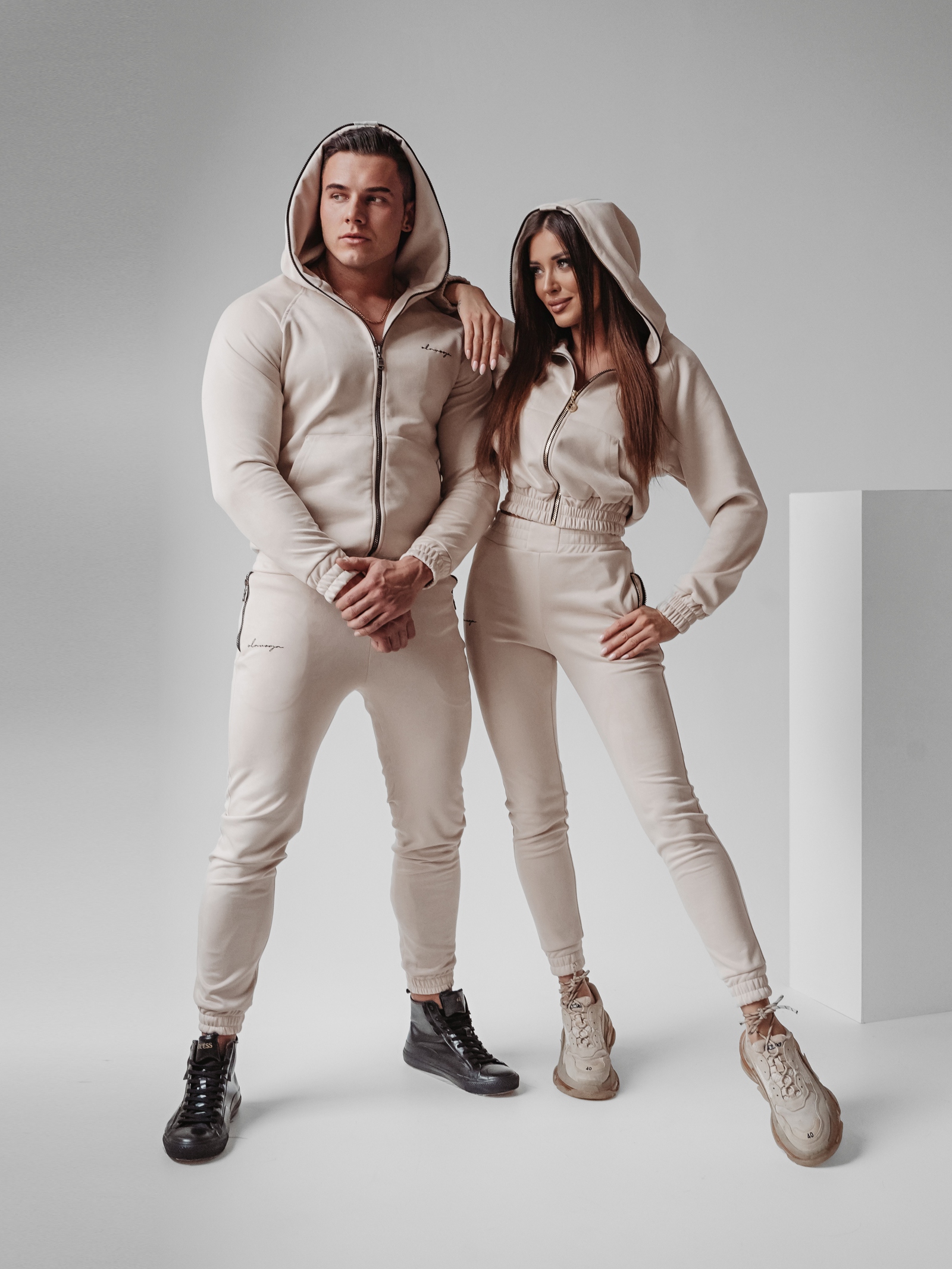 Komplet zamszowy Darla Ola Voga beż