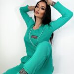 Komplet prążkowany Laki Spring miętowy