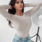 Body elastyczne Savita Ola Voga beżowe