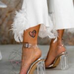 Sandały na słupku Madam Linda srebrne