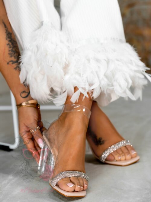 Sandały na słupku Madam Linda nude