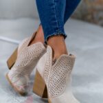 Botki z wycięciami Madam Davosi beżowe