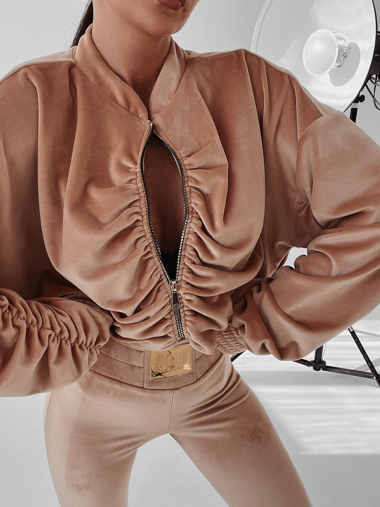 Komplet welurowy Peggy Ola Voga beżowy