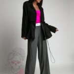 Marynarka ze ściąganiem w pasie MC Carela czarna