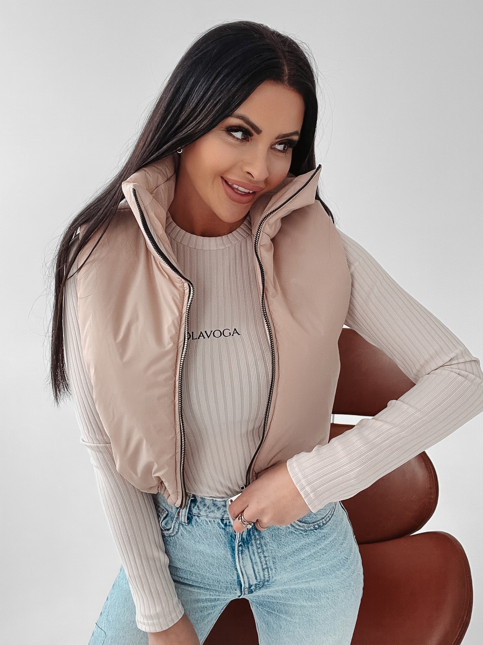 Bezrękawnik kamizelka sportowa Tracy Ola Voga beżowy Bezrękawnik kamizelka sportowa Tracy Ola Voga beżowy