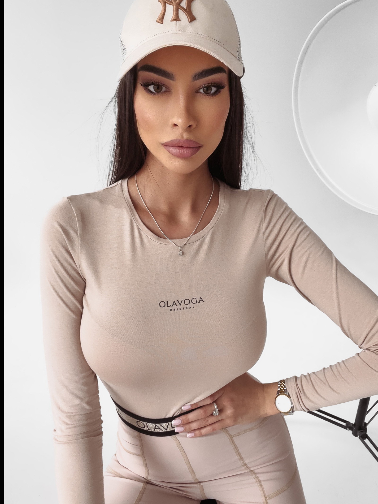 Bluzka basic Ness Ola Voga beżowa