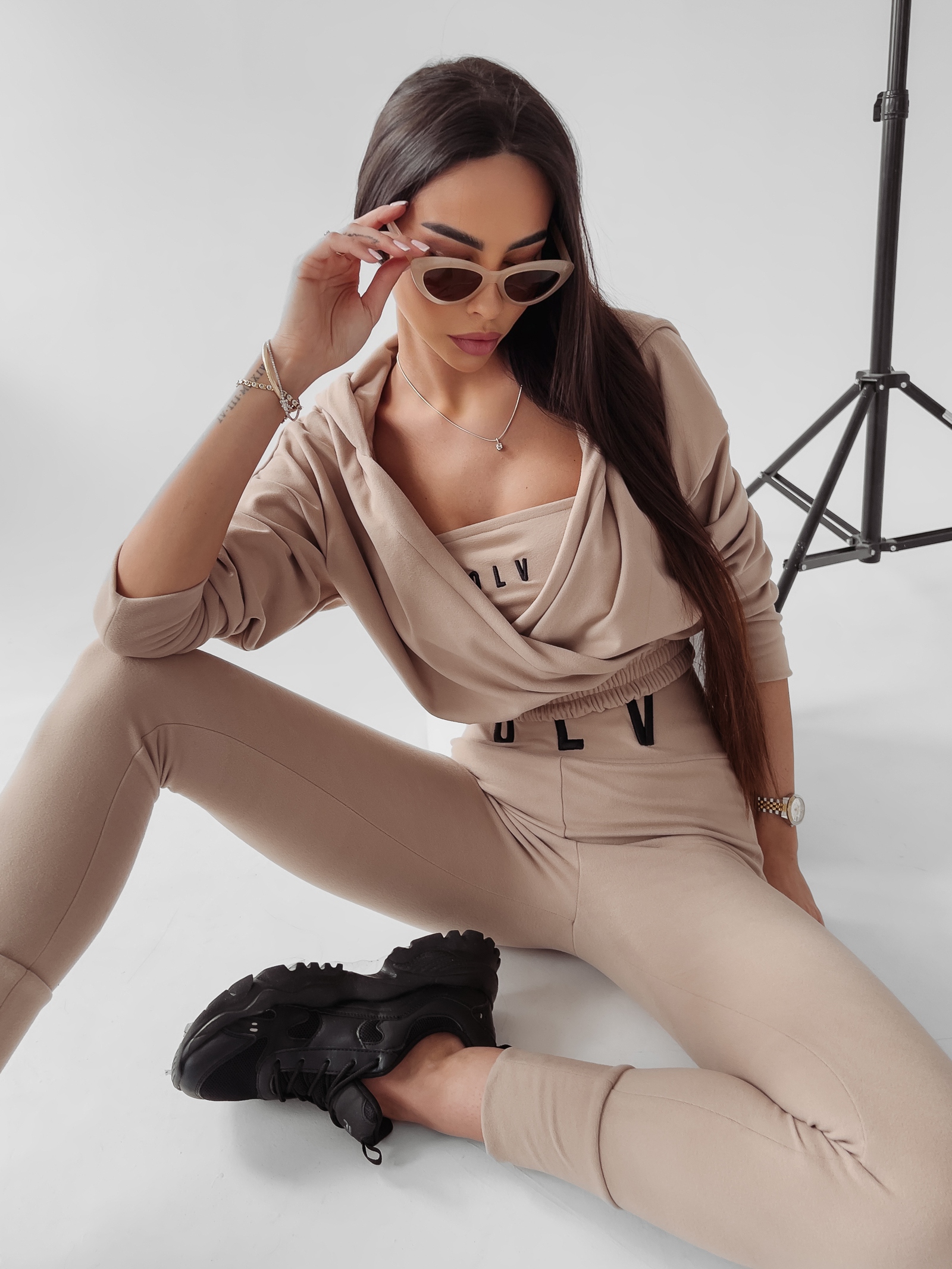 Komplet 3-częsciowy logowany Moccia Ola Voga beżowy