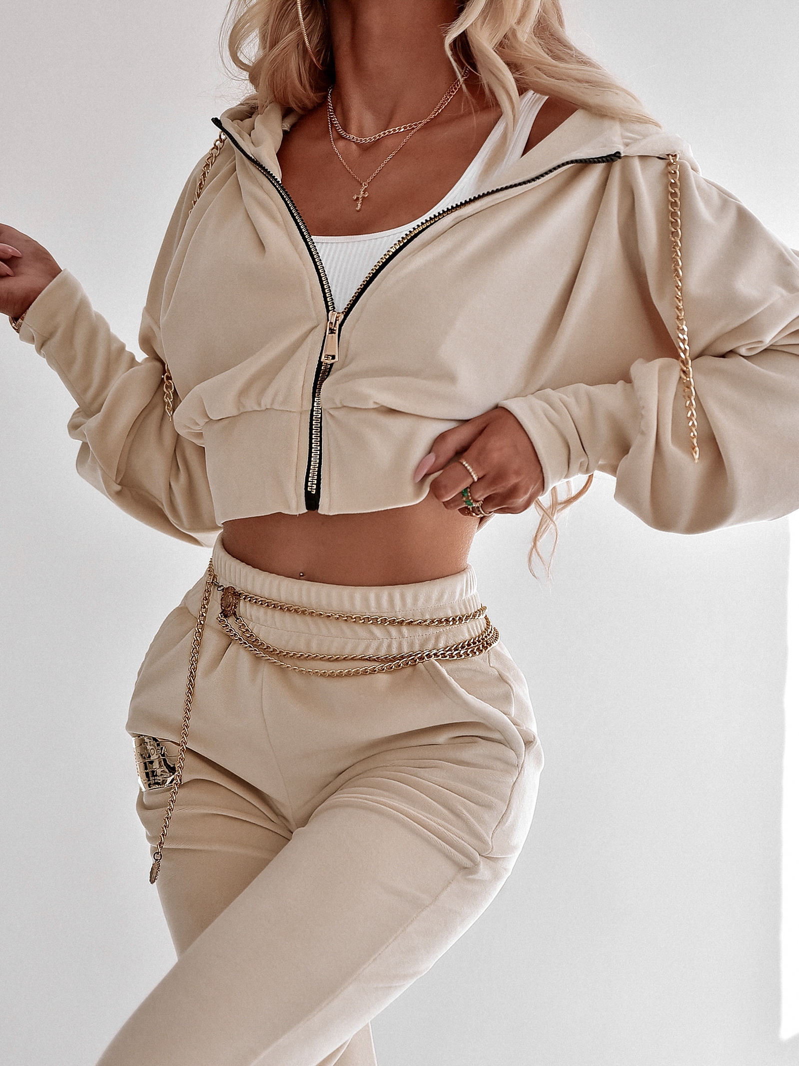 Komplet z łańcuszkami Miley Ola Voga beżowy