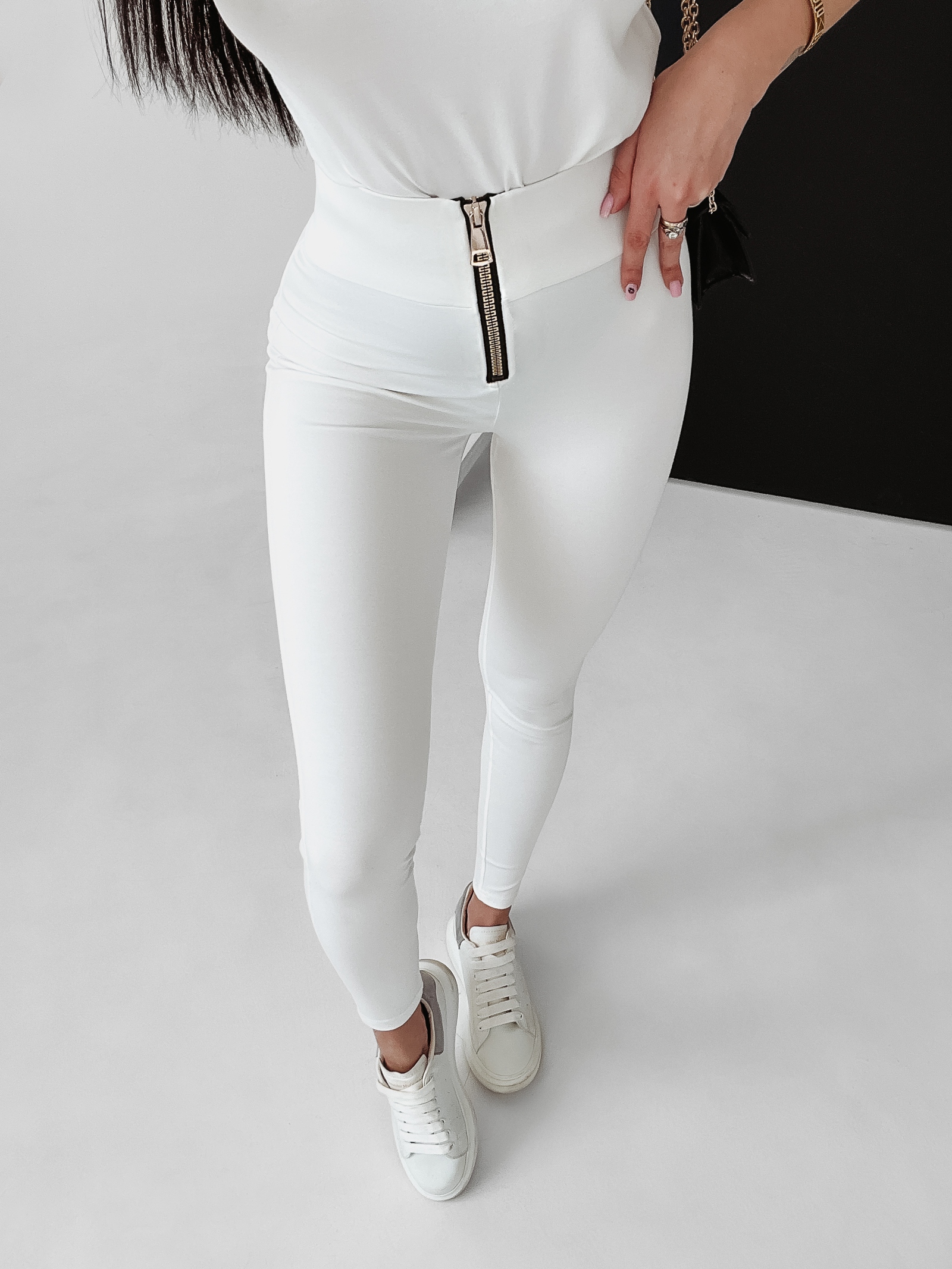 Legginsy ze złotym suwakiem Hedwig Ola Voga ecru