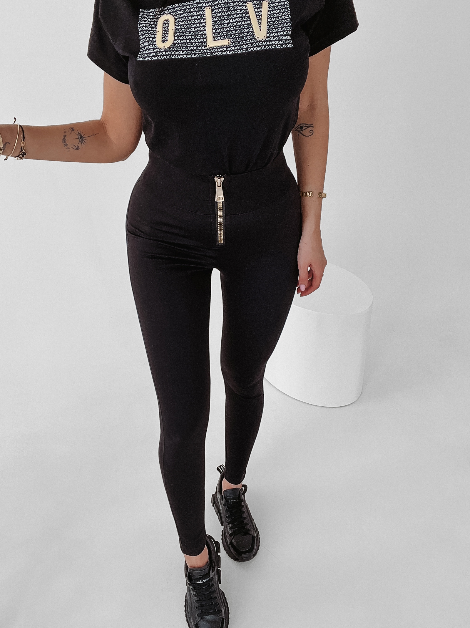 Legginsy ze złotym suwakiem Hedwig Ola Voga czarne Legginsy ze złotym suwakiem Hedwig Ola Voga czarne