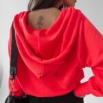 Bluza krótka z kapturem Marma Ola Voga neonowy róż