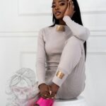 Komplet prążkowany Laki Sort beżowy piaskowy