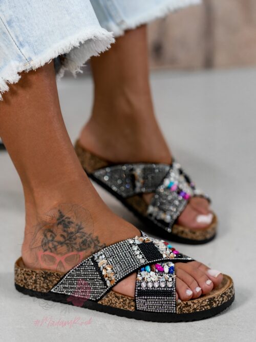 Klapki profilowane Madam Taho czarne