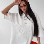 T-shirt bawełniany Timi Ola Voga ecru