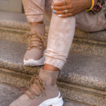 Buty sportowe skarpetki Madam Ortis beżowe