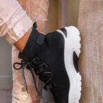 Buty sportowe skarpetki Madam Ortis czarne