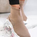 Buty sportowe skarpetki Madam Ortis III beżowe