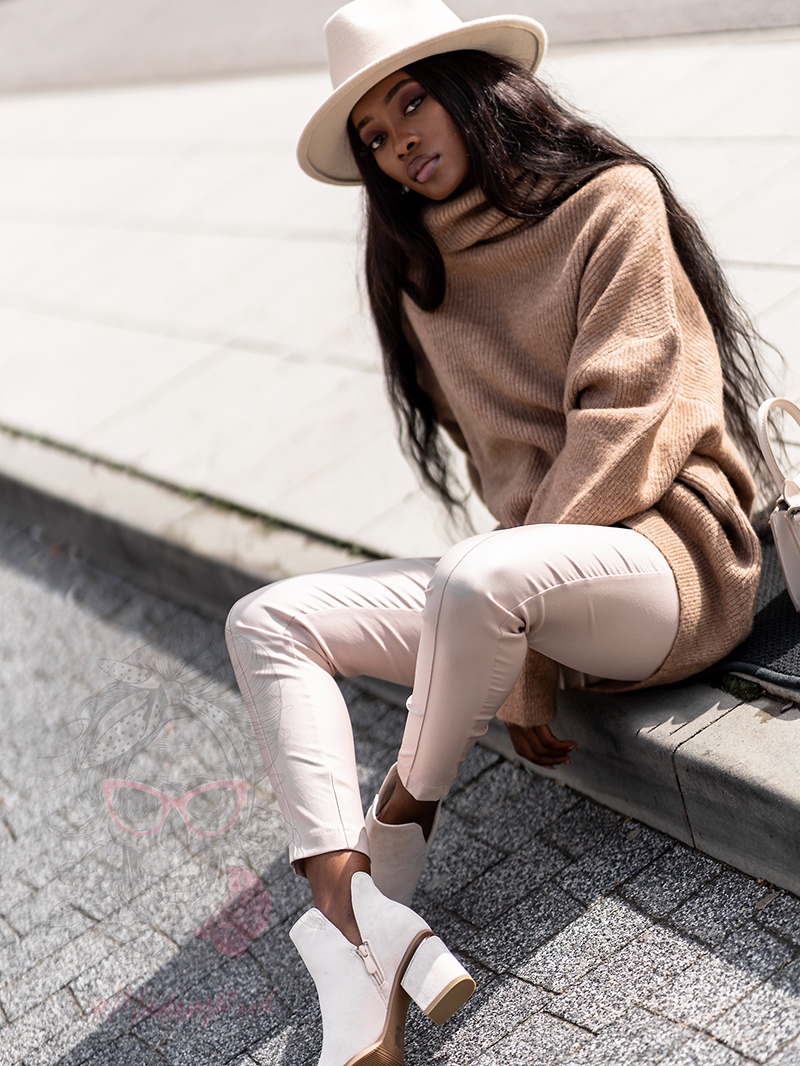 Botki z wycięciem Madam Eluo Light beżowe