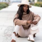 Botki z wycięciem Madam Eluo Light beżowe