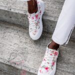 Trampki w kwiaty Madam Reynosa białe